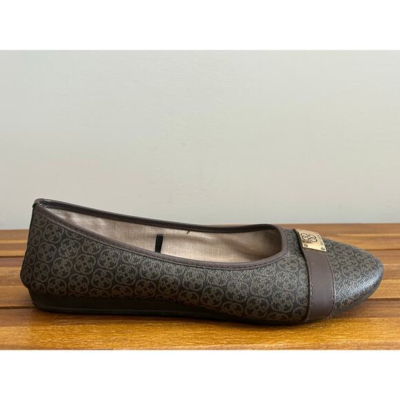Daisy Fuentes Brown Patterned Flats - Picture 3 of 4